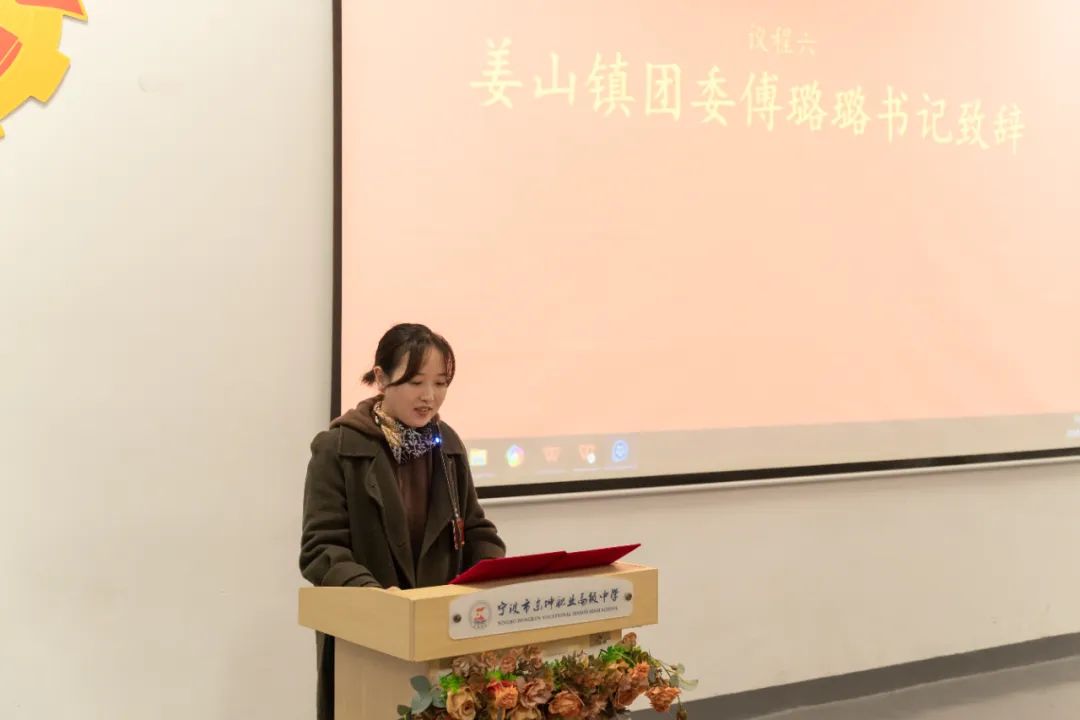 ce1ae7c15e0240ae300699bc1fc36690.jpg