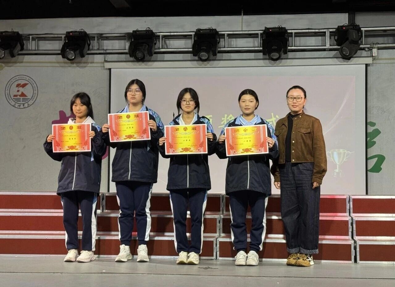 fdf687fb37a94bdb8b1e874c6194df35 fdf687fb37a94bdb8b1e874c6194df35.jpg