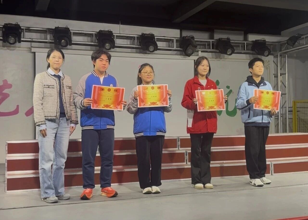 013405aa03ed7b42102eb88ab61ab643 013405aa03ed7b42102eb88ab61ab643.jpg